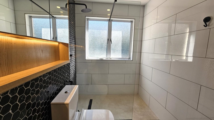 4 Bedroom Property for Sale in Kosmos North West